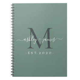 Cuaderno Recién casado Sr. Monogram Nombres Año Dusty Green