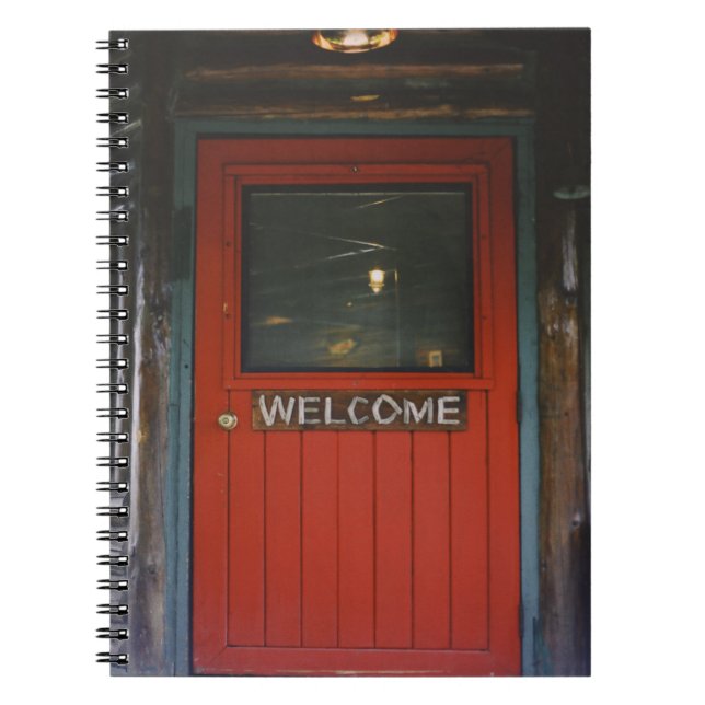 CUADERNO RED WOODEN CLOSED DOOR (Frente)