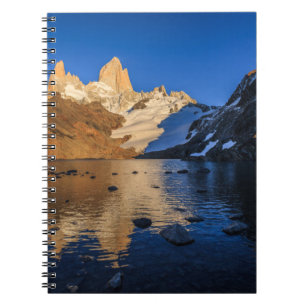 Cuaderno Reflexión de Fitz Roy en la salida del sol