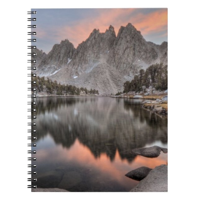 Cuaderno Reflexiones de los pináculos de Kearsarge de la (Frente)