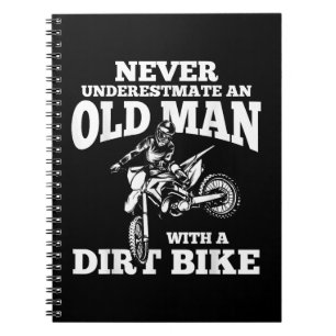 Cuaderno Regalos divertidos nunca subestiman a un anciano c