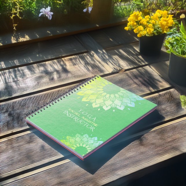 Cuaderno Relieve metalizado dorado verde Mandala (Subido por el creador)