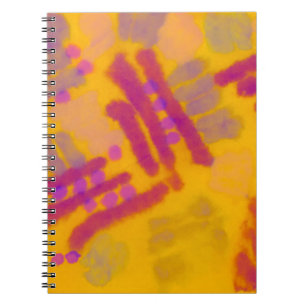 Cuaderno Resumen de dibujo creativo. Fondo de color de otoñ