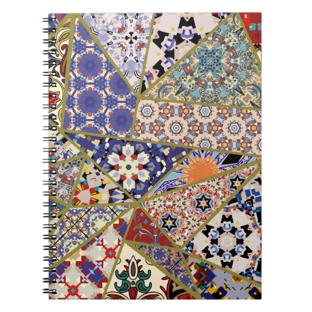 Cuaderno Resumen del mosaico étnico español dibujado a mano (Frente)