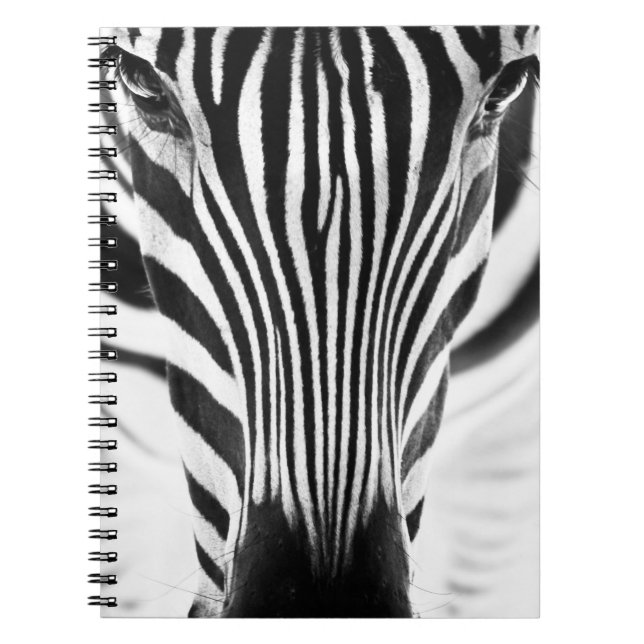 Cuaderno Retrato artístico en blanco y negro de un zeb (Frente)