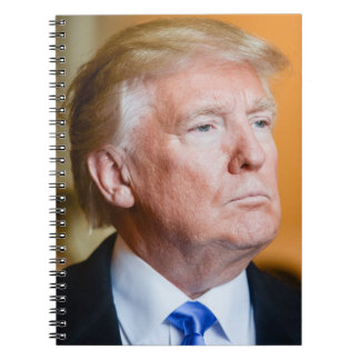Cuaderno Retrato de Donald Trump