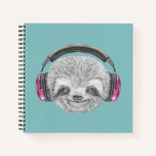 Cuaderno Retrato De Sloth   Uso de audífonos