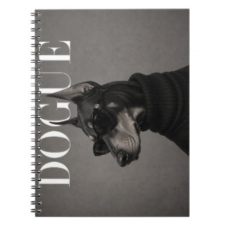 Cuaderno Retrato editorial de perro Doberman