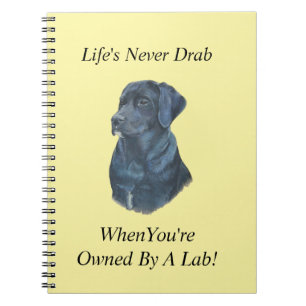 Cuaderno retrato parecido a la vida del perro labrador negr