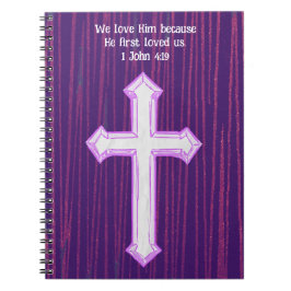 Cuaderno Revista de la cruz de la biblia sobre la fe morada