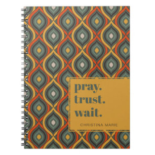 Cuaderno Reza Confía Espera Retro Ikat Verde Dorado