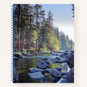 Cuaderno Río Merced Parque nacional Yosemite en Sunrise