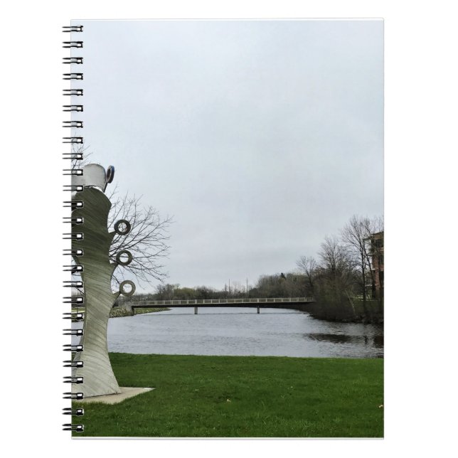 Cuaderno Río Milwaukee, West Bend, Wisconsin (Frente)
