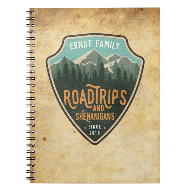 Cuaderno Road Trips and Shenanigans Travel Journal (Frente)