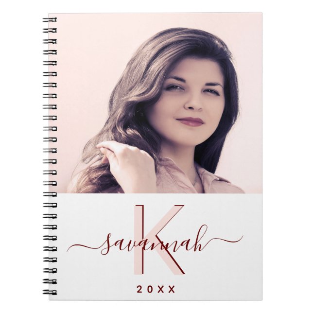 Cuaderno Rosa foto de guión en monograma blanco dorado (Frente)