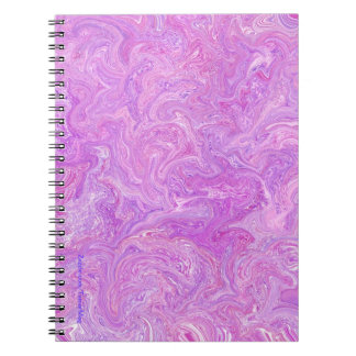 Cuaderno rosado y púrpura de la página de Paisley