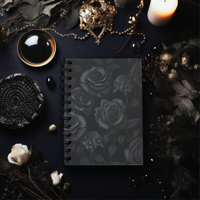 Cuaderno Rosas Negras sobre Negro (Subido por el creador)