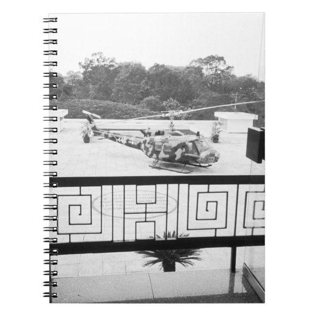 Cuaderno Saigón HCMC Vietnam, helicóptero Huey (Frente)
