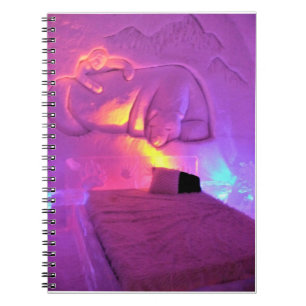 Cuaderno Sala de Osos Polares en Hotel de Glace, Quebec, Ca