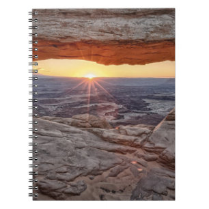 Cuaderno Salida del sol en el arco del Mesa, parque