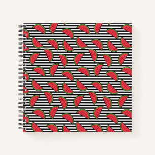 Cuaderno sandía en el patrón de franjas blancas y negras