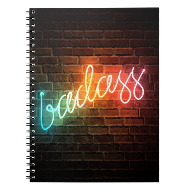 Cuaderno Señal de neón del arco iris de Badass (Frente)