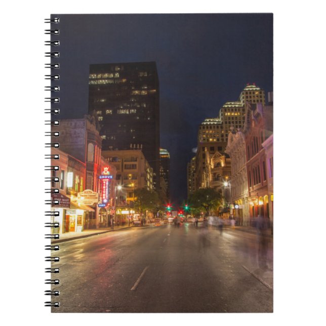Cuaderno Sexta Calle En Dusk, En El Centro De Austin, Texas (Frente)