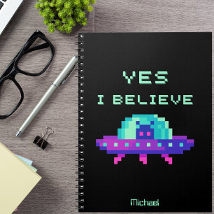 Cuaderno Sí, creo en el arte de píxeles de nave espacial OV