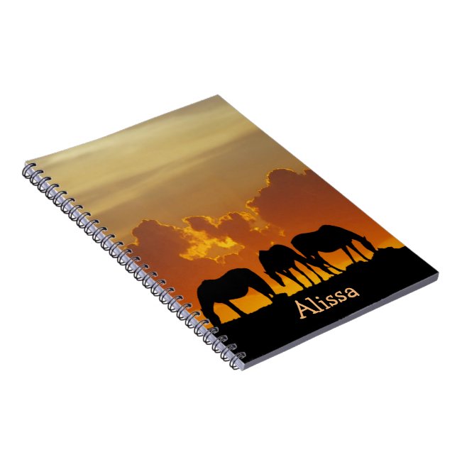 Cuaderno Silhouette de caballos contra el paisaje atardecer (Lado Derecho)