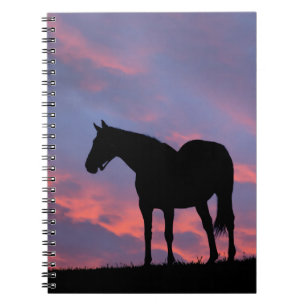 Cuaderno Silhouetti de caballo tostado al amanecer