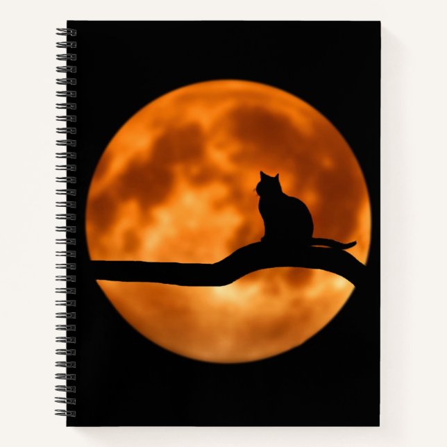 Cuaderno Silueta de un gato negro en un árbol (Anverso)