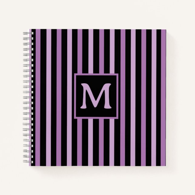 Cuaderno Simple morado y lavanda rayado inicial (Anverso)