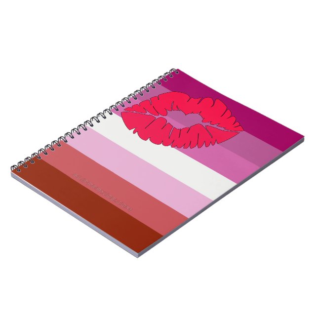 Cuaderno SlipperyJoe lápiz labial bandera de orgullo lésbic (Lado Izquierdo)
