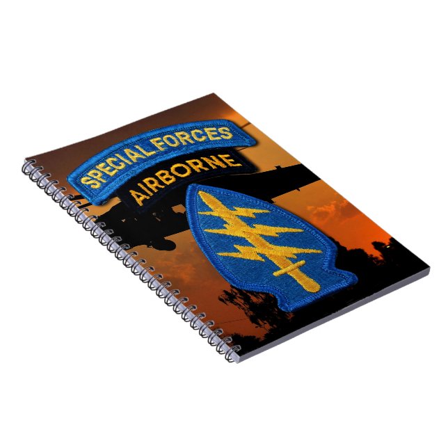 Cuaderno SOF SFG SOC de las boinas verdes SF del grupo de (Lado Derecho)