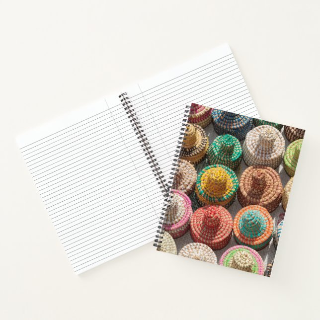 Cuaderno Sombreros Téjidos Coloridos (Interior)