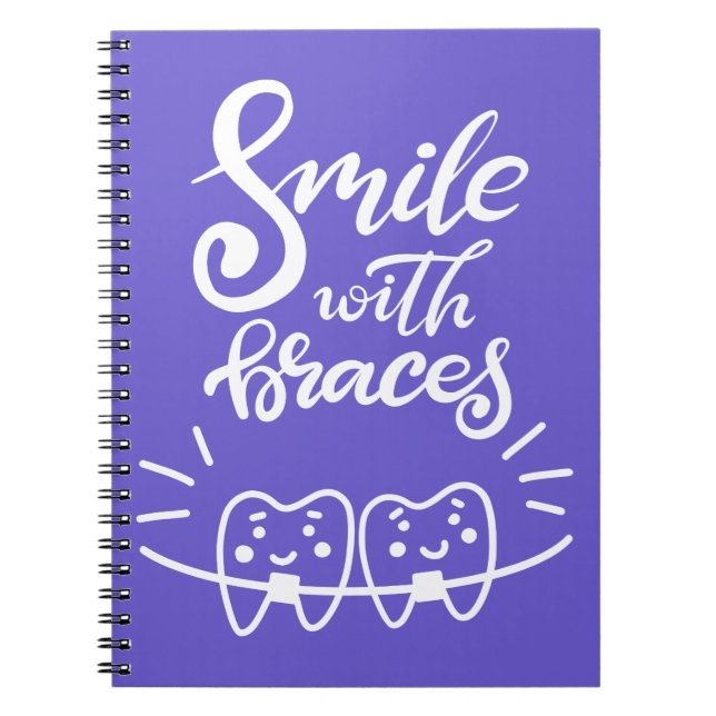 Cuaderno Sonrisa con los dientes sonrientes de los apoyos (Frente)