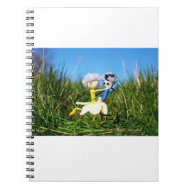 Cuaderno Stijldansende Fubby's in Narcissen jurk.
