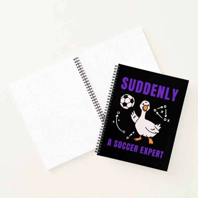 Cuaderno Suddenly a soccer expert (Interior)