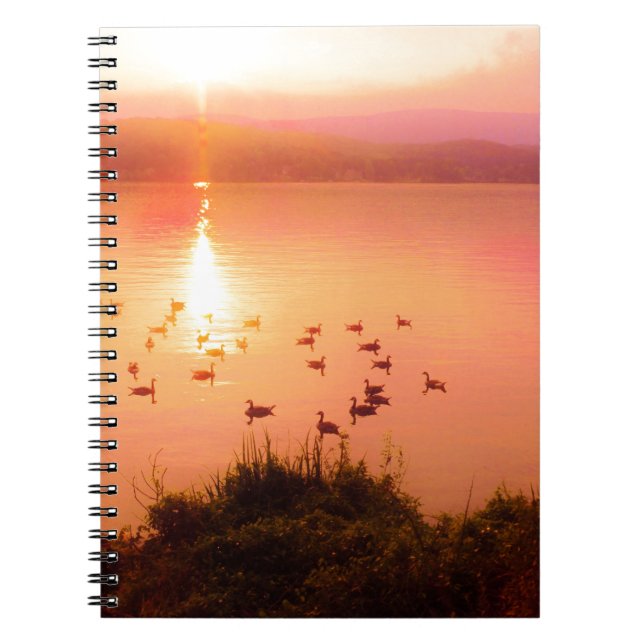 Cuaderno Sunset de lago rosa y melocotón (Frente)
