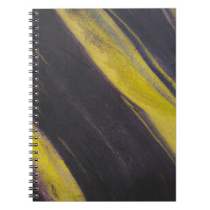 Cuaderno Superficie negra y amarilla