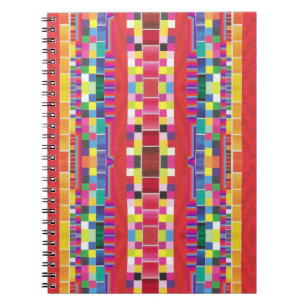 Cuaderno swatches rojos, rayas y píxeles coloridos