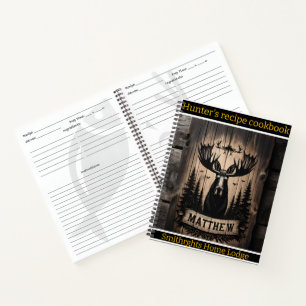 Cuaderno tallado artístico de alce sobre fondo rústico de m