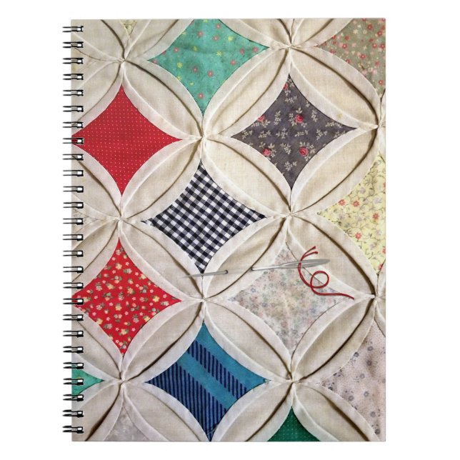 Cuaderno Tejido de la ventana de la catedral con aguja (Frente)