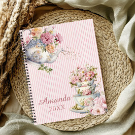 Cuaderno Tetera y tazas de té florales rosadas elegantes vi