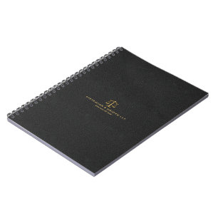 Cuaderno Textura de cuero negro falso y escala de justicia