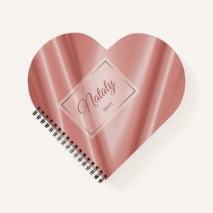 Cuaderno Textura de la seda coral. Marco dorado.