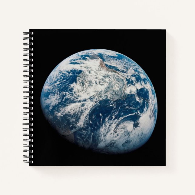 Cuaderno Tierra Tomada De La Nave Espacial Aollo 8. (Anverso)
