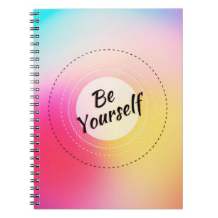 Cuaderno Tipografía negra de fondo borrosa colorido