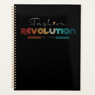 Cuaderno tipográfico retro de Fashion Revolution