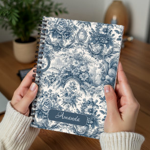 Cuaderno Toile de jouy monograma floral azul vintage
